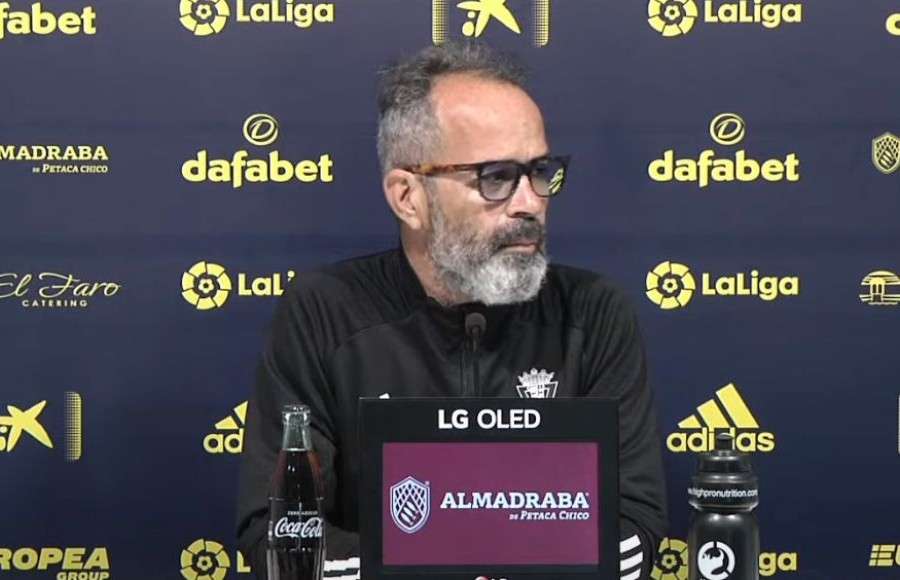 Álvaro Cervera en la rueda de prensa previa al Cádiz CF - Athletic de Bilbao