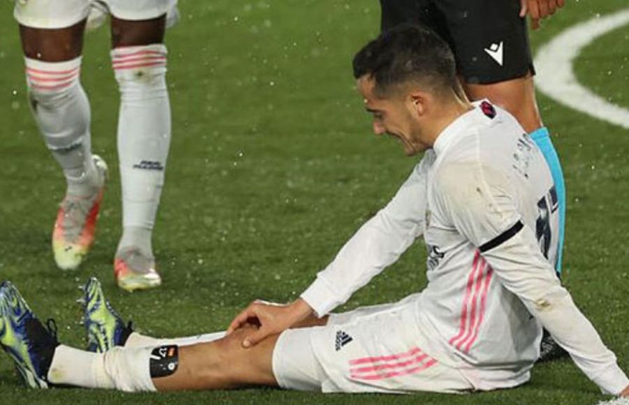 Lucas Vázquez en el Clásico de este sábado tras sufrir una lesión