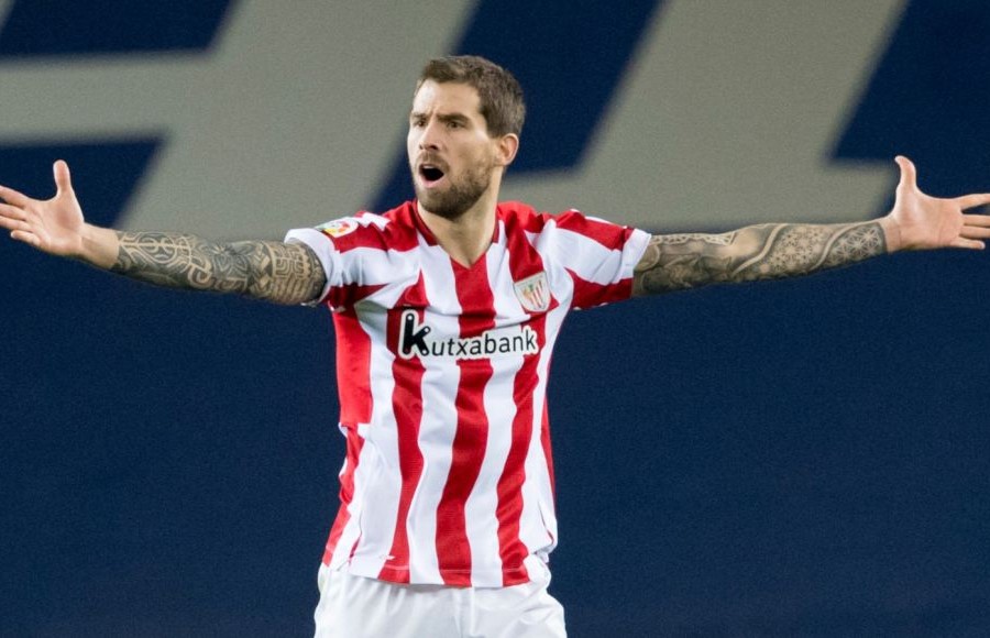 Íñigo Martínez en un partido de la pasada temporada