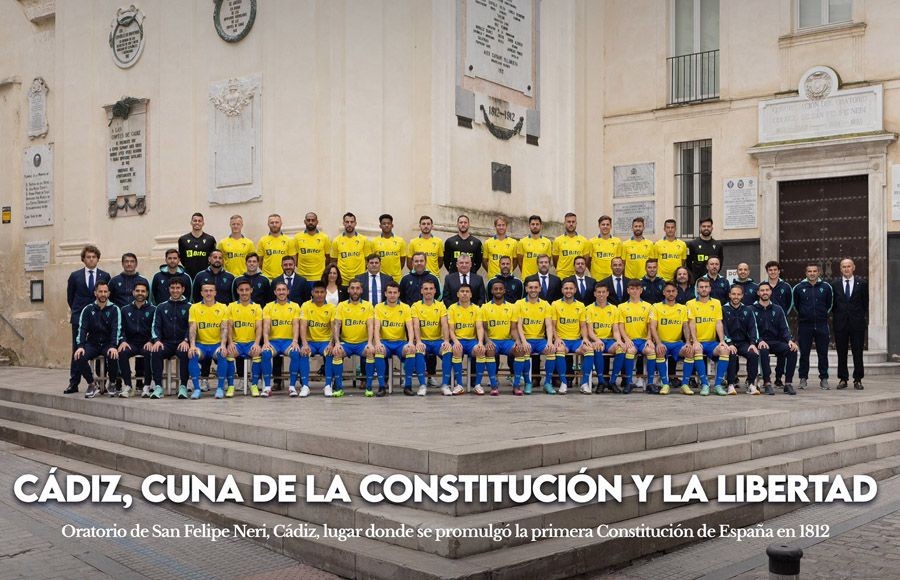 Fotografía oficial del Cádiz CF temporada 2021-2022