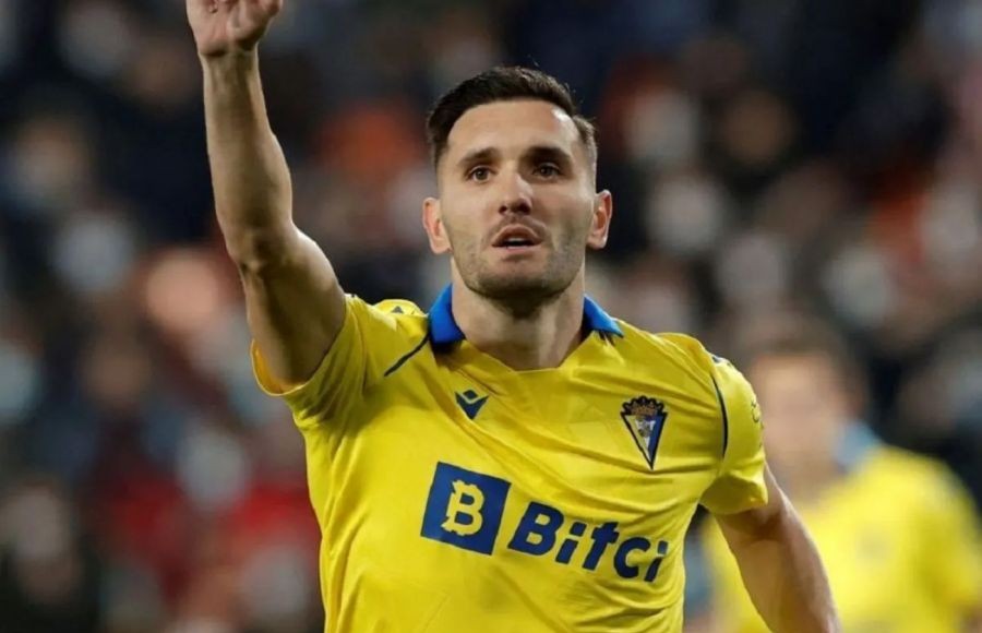 Lucas Pérez con la camiseta del Cádiz CF en la pasada termporada