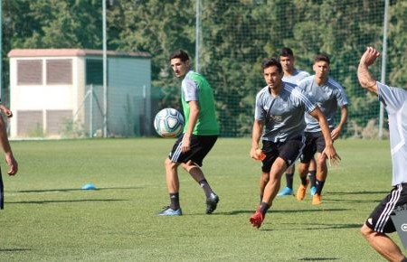 Cervera: "estoy encantado con la plantilla con la que entreno"
