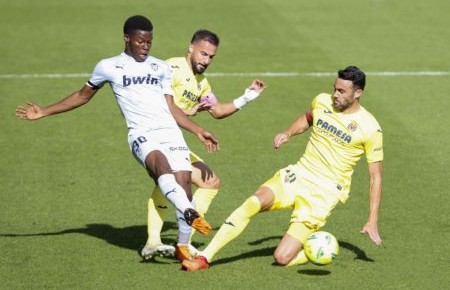 Villarreal camino del Carranza con parada en Europa
