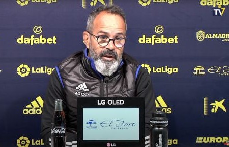 Cervera: "Frente al Elche estamos obligados a sacar algo"