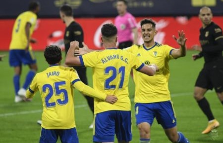 El encuentro frente al Barça deja tres jugadores tocados