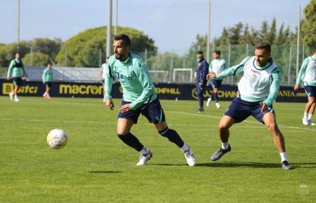 Semana apretada para la plantilla del Cádiz
