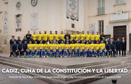 La foto oficial del Cádiz 21-22 hace un guiño a la Constitución de 1812