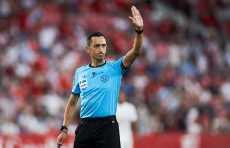 El árbitro del empate en Granada dirigirá el encuentro ante el Sevilla